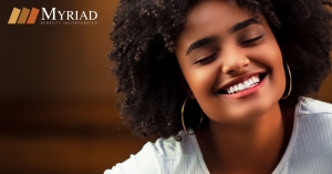 Chica sonriendo